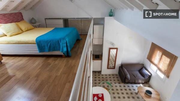 Apartamento de 1 dormitorio en alquiler en Casco Antíguo, Sevilla