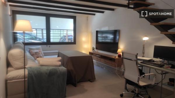 Apartamento entero de 1 dormitorio en Sevilla