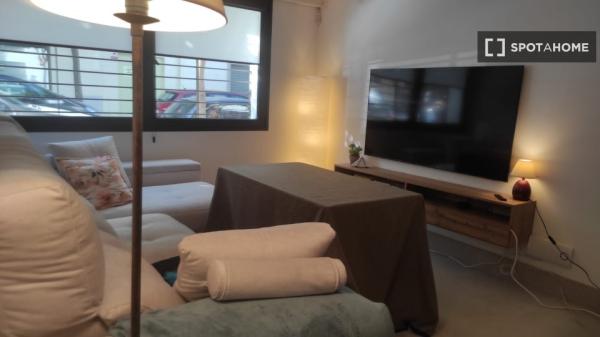 Apartamento entero de 1 dormitorio en Sevilla