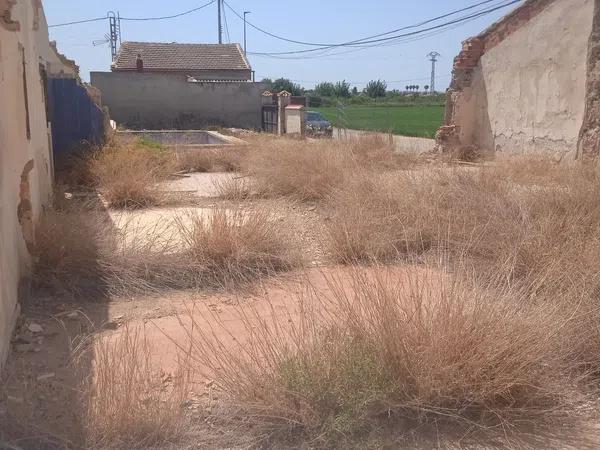 Terreno en calle Santa Águeda, 251