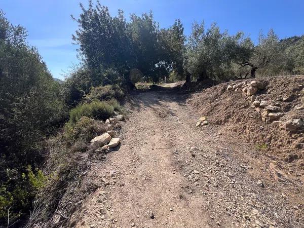 Terreno en Guadalest