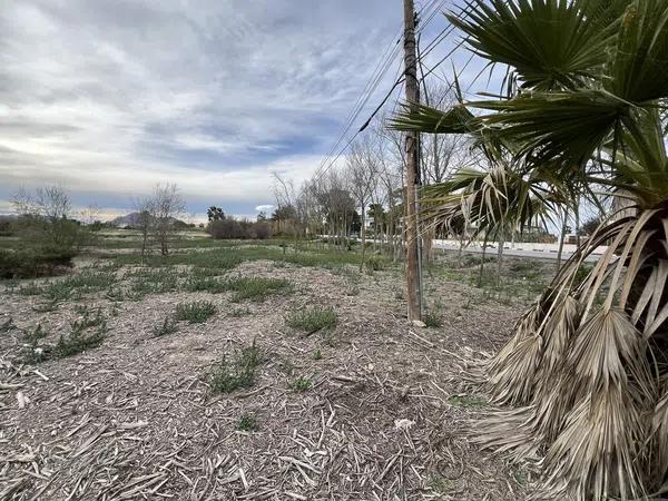 Terreno en avenida Doctor Marañón