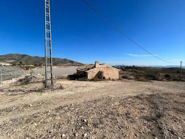 Terreno en Partida Horna Alta