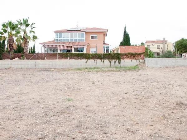 Terreno en calle Zarzas, 18