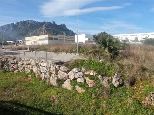 Terreno en calle Benissa