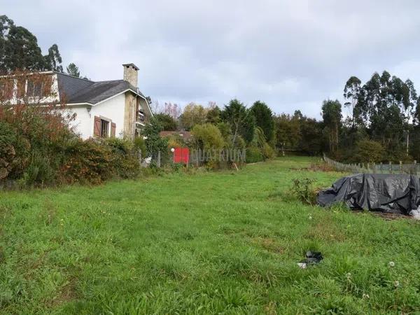 Terreno en Aldea Lombao