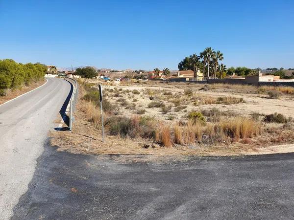 Terreno en calle Río Volga, km 1