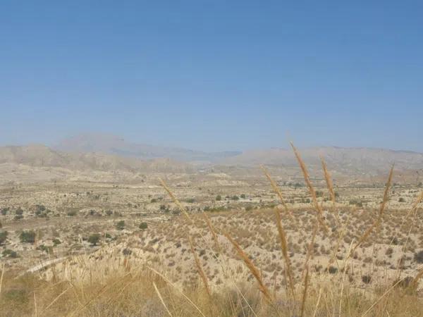 Terreno en Carrasqueta, 111