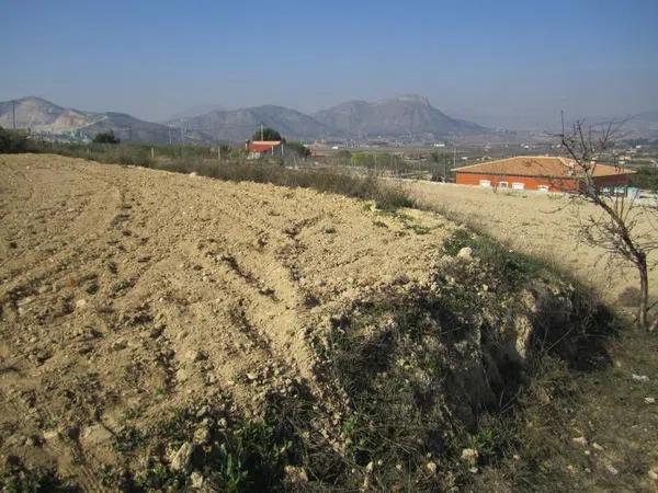 Terreno en Pedanías Oeste