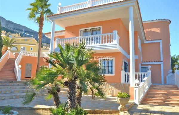 Chalet en Calpe Pueblo