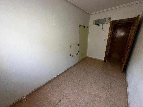 Chalet adosado en avenida Exma.Diput.Prov.de Ali, 108