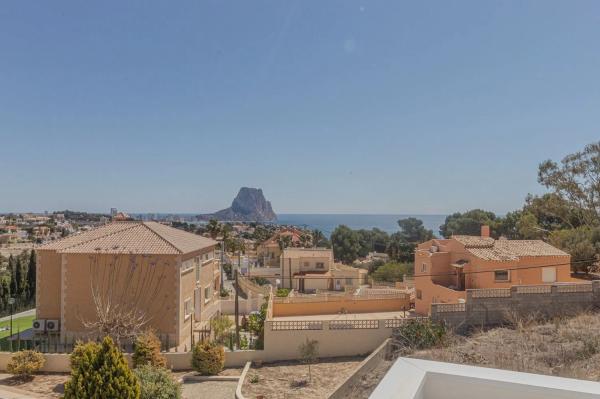 Casa independiente en Urbanización Canuta de Ifach s/n