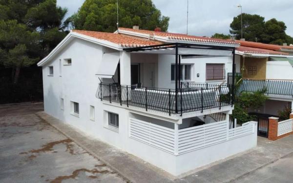 Casa independiente en calle Jose Espronceda-Campoamor