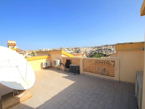 Casa independiente en calle Pico del Puig Campana