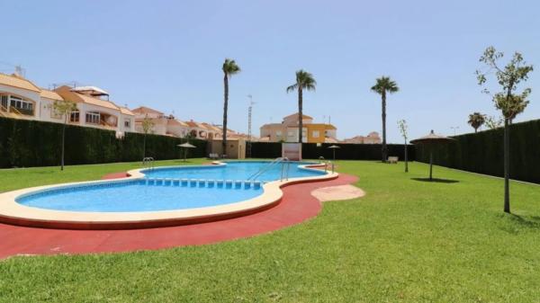 Chalet en Barrio La Siesta - El Salado - Torreta