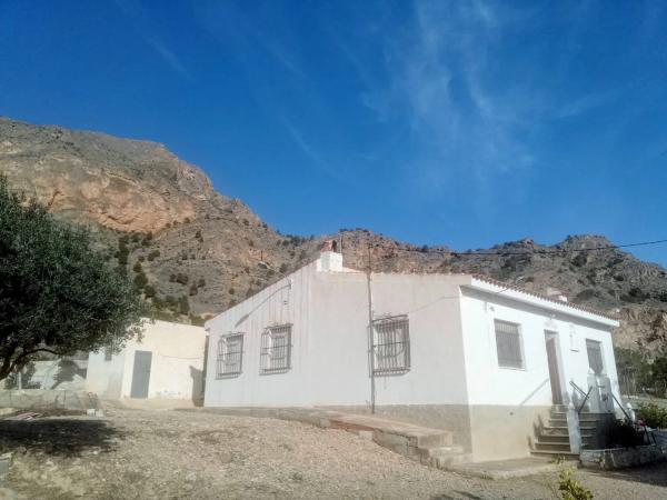 Casa rural en calle Francisco Tormo de Haro, 24