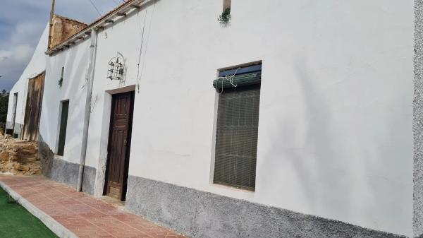 Casa independiente en Partida Peña Águilas, 1006