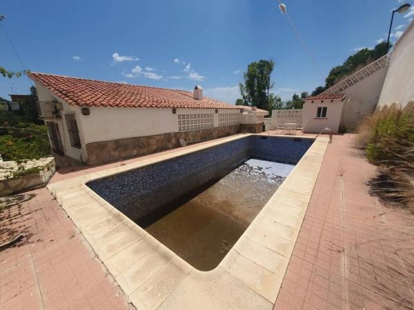 Chalet en avenida Central