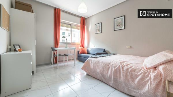 Die Zimmer im 5-Zimmer-Wohnung, Camins al Grau, Valencia