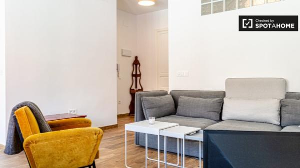 Apartamento de 2 dormitorios en alquiler en en Corts, Valencia