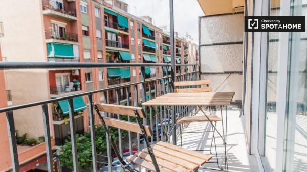 Elegante apartamento de 2 dormitorios en alquiler en Algirós, Valencia