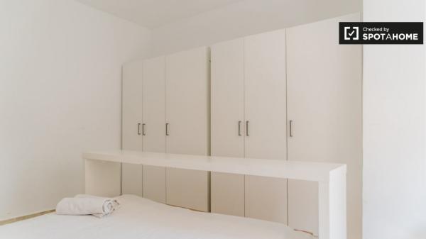 Elegante apartamento de 2 dormitorios en alquiler en Algirós, Valencia