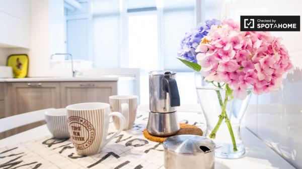 Habitación soleada en apartamento de 3 dormitorios en Getxo, Bilbao