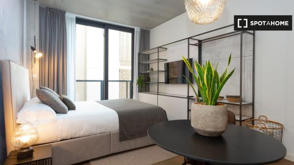 Estudio amueblado en un Co-Living en Barcelona