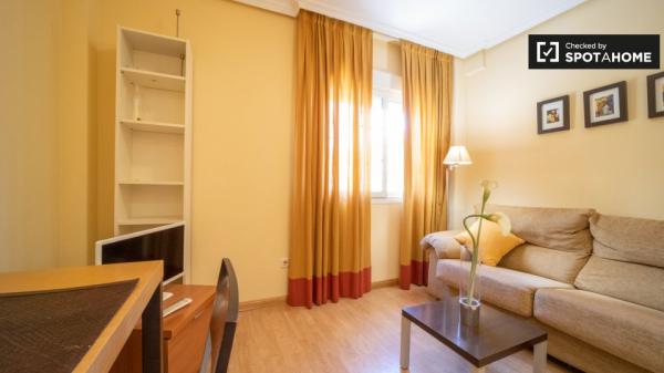 Apartamento de 1 dormitorio en alquiler en Alcalá de Henares, Madrid