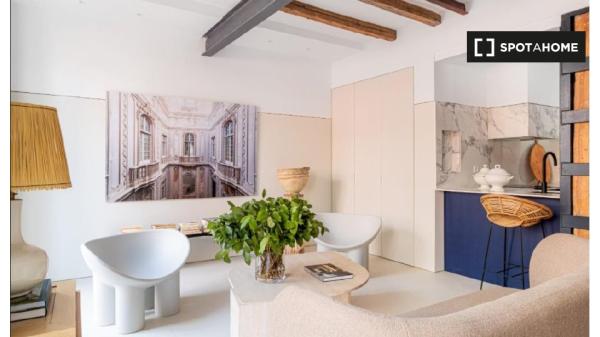 Increíble apartamento de 2 dormitorios en alquiler en Cortes, Madrid