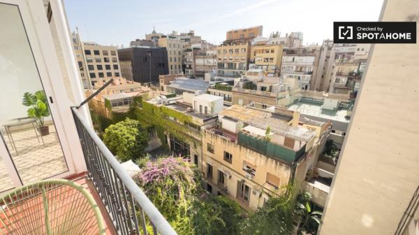 Alquiler de habitaciones en apartamento de 7 dormitorios en Barcelona