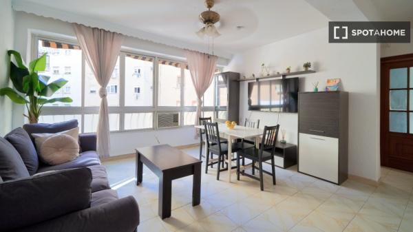 Habitación en piso compartido en Málaga