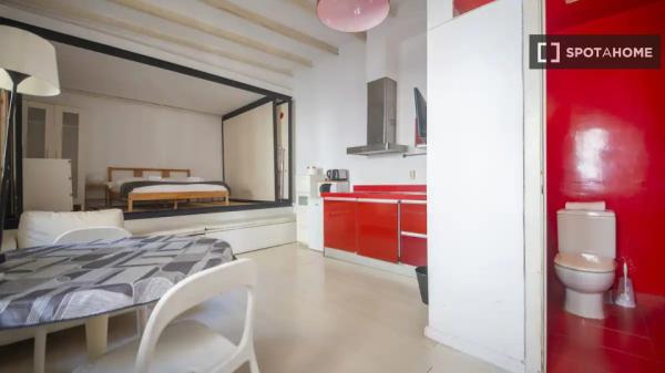 Apartamento de 1 dormitorio en alquiler en Barcelona