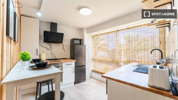 Apartamento tipo estudio en alquiler en Santander, Santander