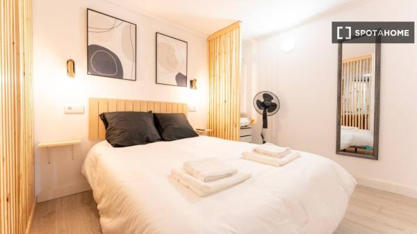 Apartamento tipo estudio en alquiler en Santander, Santander