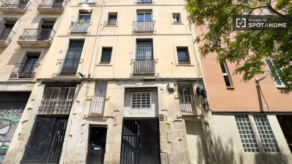 Estudio en alquiler en Ciutat Vella, Barcelona