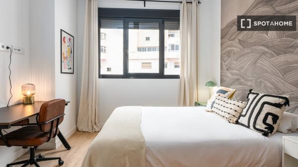 Vive la experiencia de co-living en el corazón de Málaga