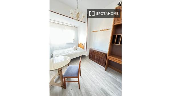 Chambre à louer dans un appartement partagé à Valladolid