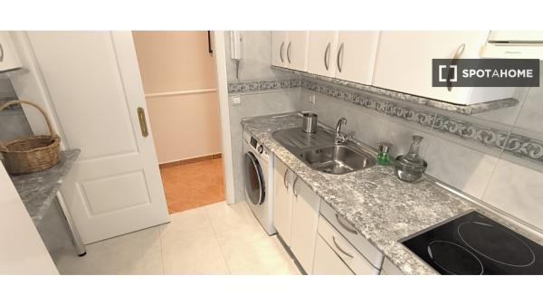 Apartamento de 3 dormitorios en alquiler en Centro, Madrid