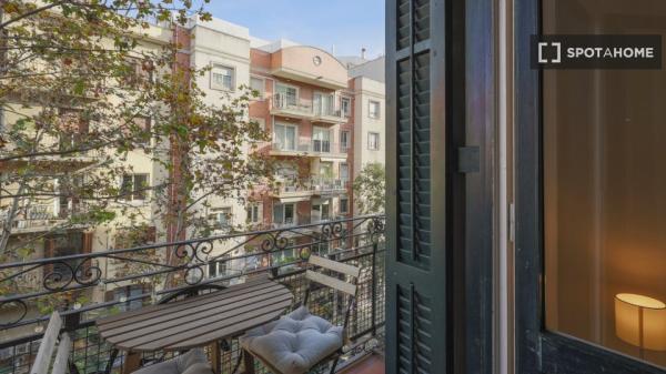 Appartamento con 3 camere da letto in affitto a L'Eixample, Barcellona