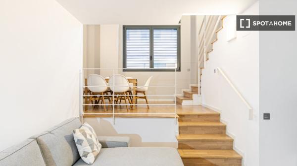 Apartamento amueblado moderno en Carrer l'Alegre de Dalt