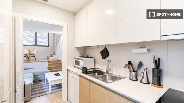 Apartamento amueblado moderno en Carrer l'Alegre de Dalt