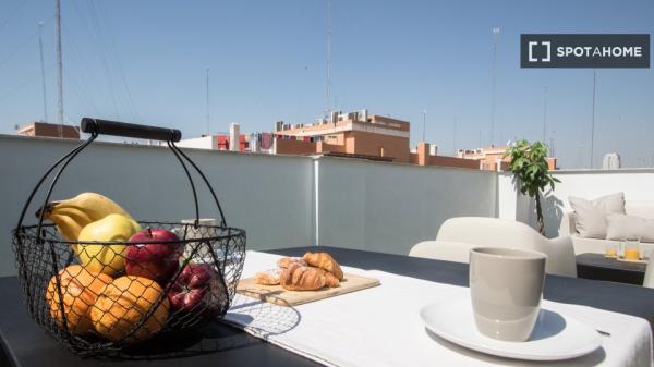 Whole 1 bedrooms apartment in València