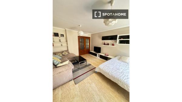 Quarto para alugar em apartamento compartilhado em Almeria