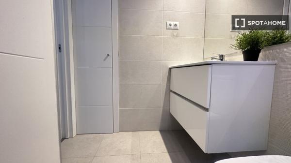 Apartamento de 1 dormitorio en alquiler en Estrella, Madrid