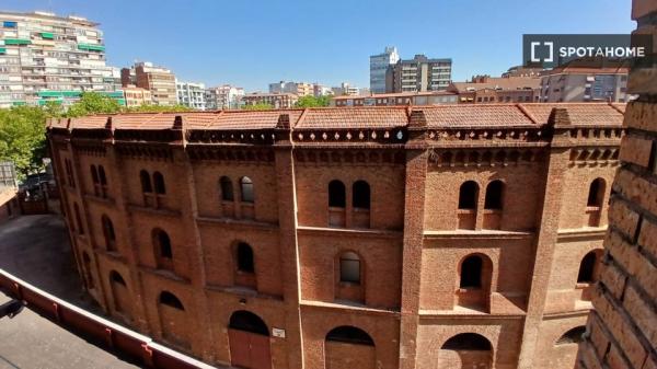 Se alquila habitación en piso compartido en Valladolid