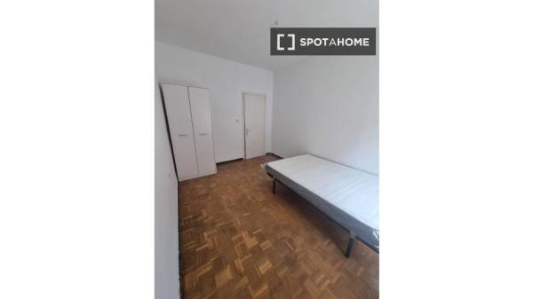 Chambre à louer dans un appartement partagé à Valladolid