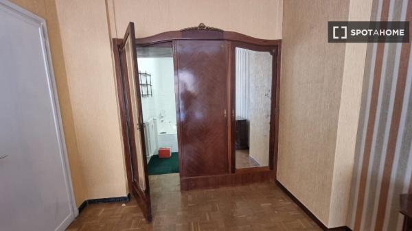 Chambre à louer dans un appartement partagé à Valladolid