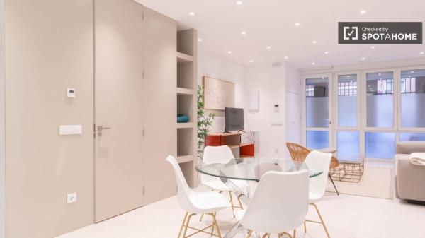 Apartamento de 2 dormitorios en alquiler en Arganzuela, Madrid