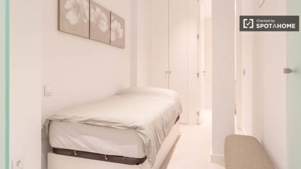 Apartamento de 2 dormitorios en alquiler en Arganzuela, Madrid